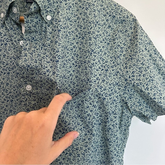 J. Crew Factory NWT Printed Short Sleeve Slim Flex Casual Shirt Green Blue Large - Picture 4 of 8